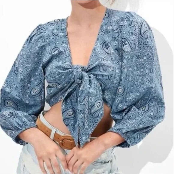 American Eagle⎪Paisley Blue Linen Blend Tie-Front Top - Picture 1 of 8